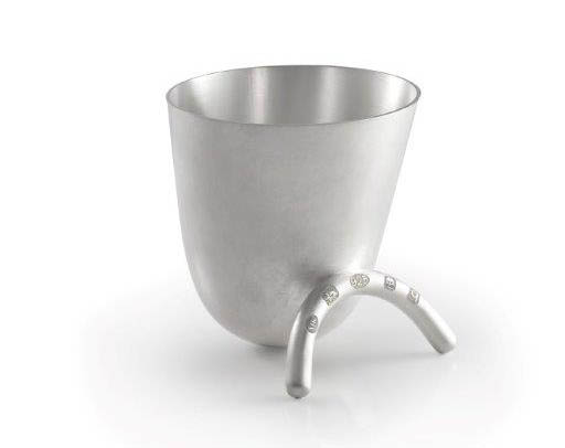 Martin Keane tumbler, photograph by Julia Skupny
